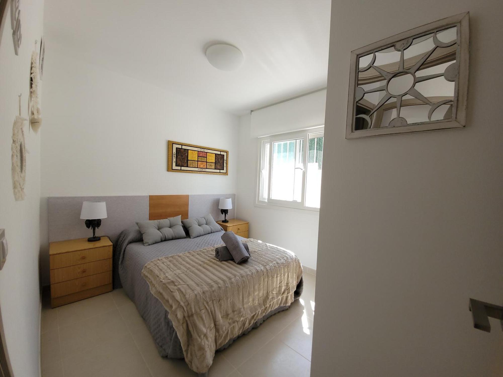 Chalet Adosado Acogedor Busot Alicante Bagian luar foto