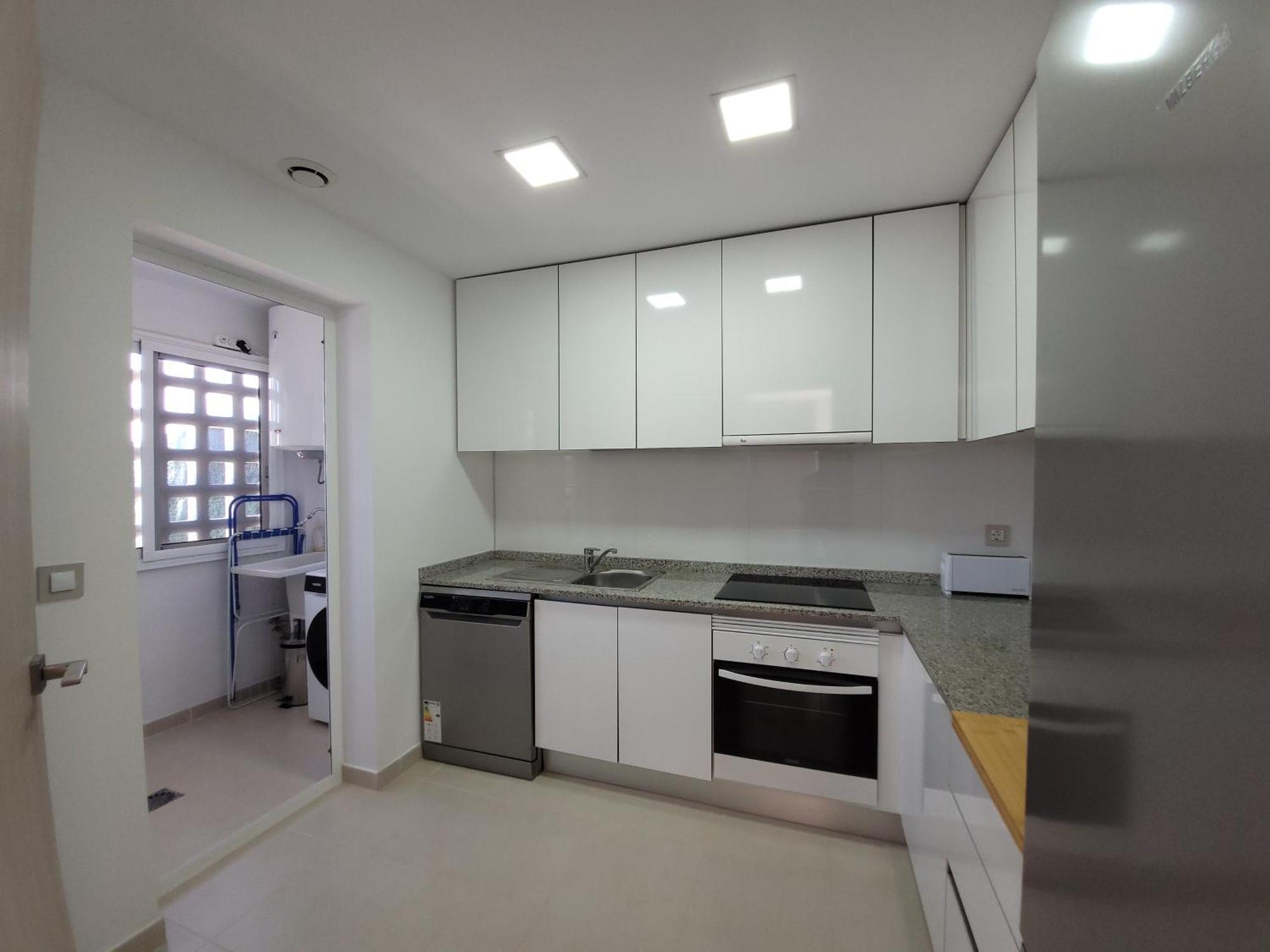 Chalet Adosado Acogedor Busot Alicante Bagian luar foto