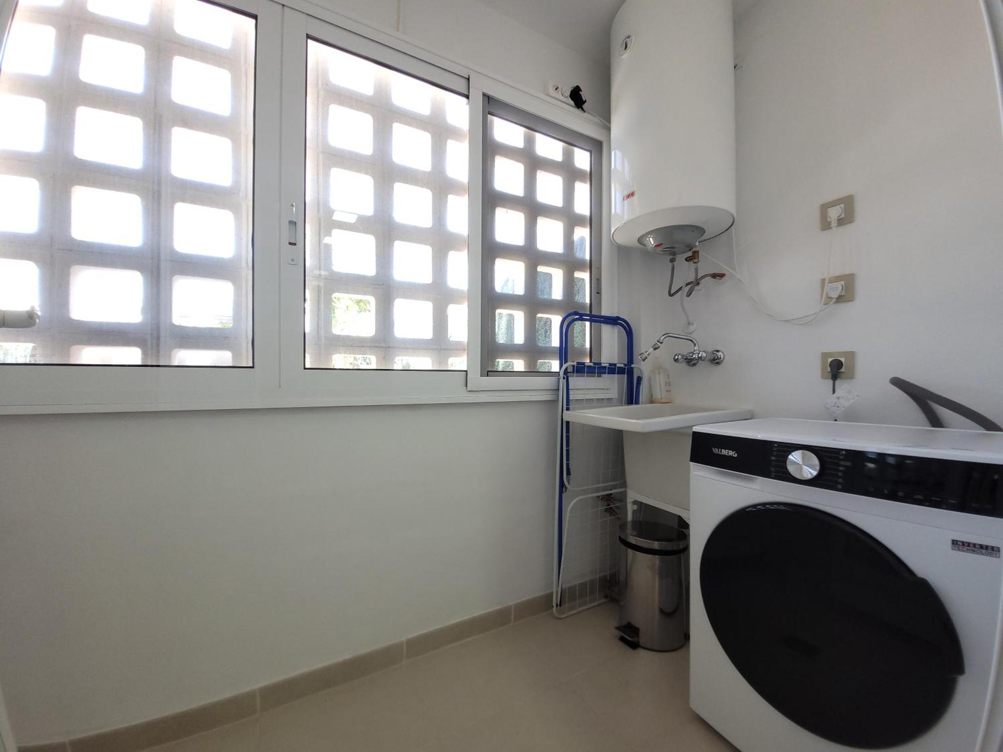 Chalet Adosado Acogedor Busot Alicante Bagian luar foto