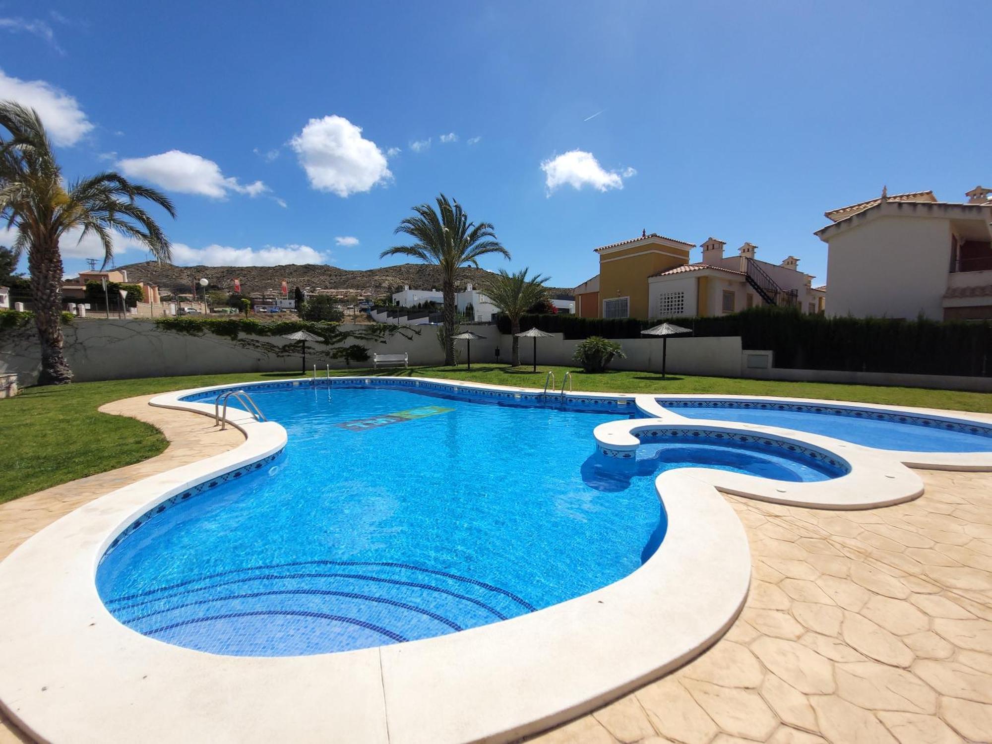 Chalet Adosado Acogedor Busot Alicante Bagian luar foto